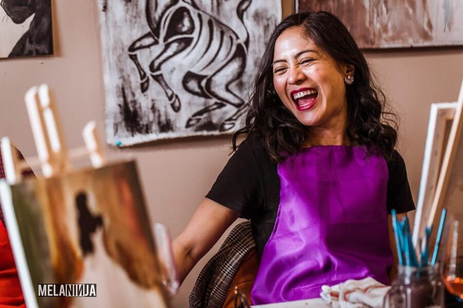 Madrid: Sip&Paint Workshop - Venue Vibe: Soho Art Madrid and the Creative Neighborhood Feel