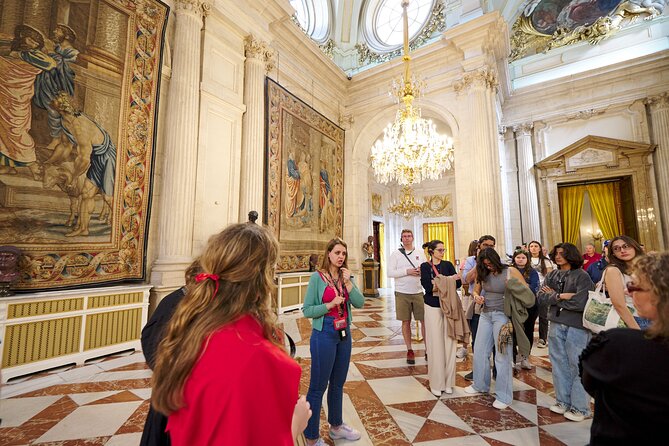 Madrid: Skip-the-Line Royal Palace Guided Tour - Headsets and Group Size: Comfort Without Chaos