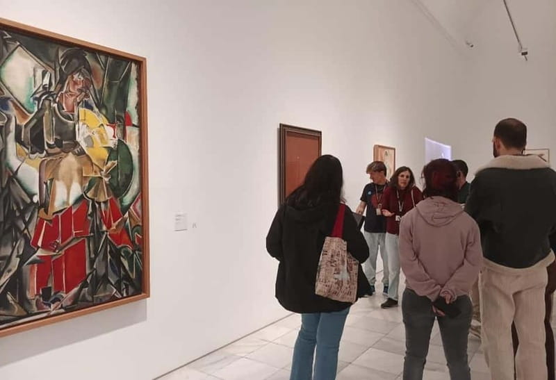 Madrid: Small Group Guided Tour of the Reina Sofía Museum - Meeting at the Reina Sofía Museum entrance (and getting your bearings fast)