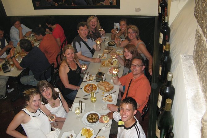 Madrid Small Group Lunchtime Aperitivo and Tapas Walking Tour - Opera Meet-Up: Starting at a Transit Hub (and Getting Oriented)