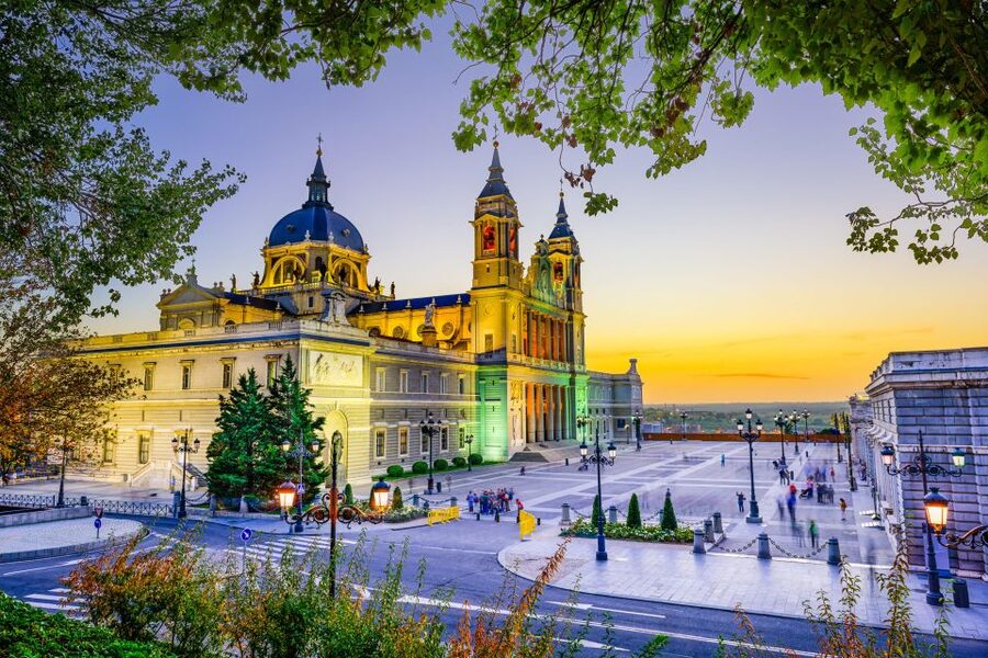 Madrid: Small-Group Royal Palace Guided Tour (Up to 8) - Quick take: what makes this Royal Palace tour work