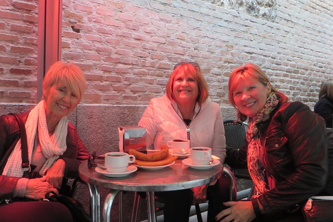 Madrid Small Group Tapas Tour at 4 Venues -Lunch or Dinner - Royal Palace area stop: history that doesn’t feel like homework