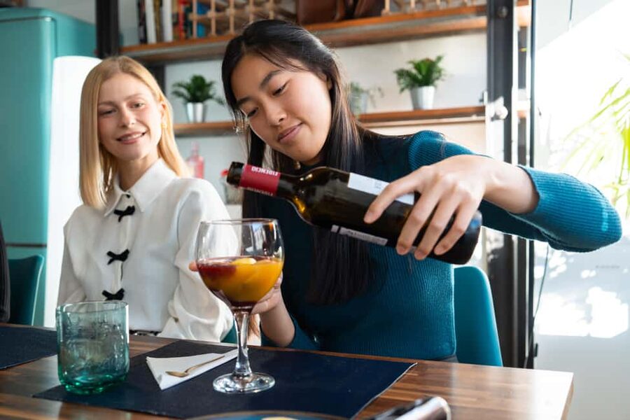 Madrid: Spanish Cocktail Workshop - Sangria, Tinto de Verano & Calimocho - Sangria Workshop: How to Make the Queen of Spanish Drinks