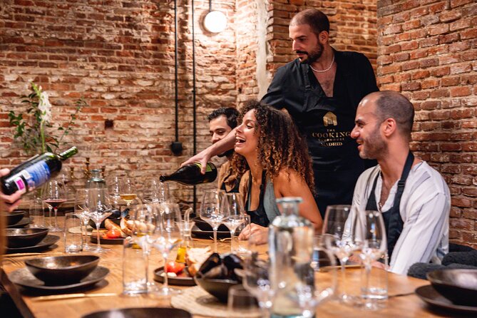 Madrid Spanish Omelet Cooking Class and Bottomless Wine brunch - The Cooking Clubhouse in Centro: where your brunch starts