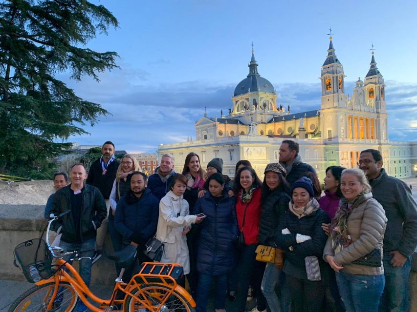 Madrid: Sunset and Night Lights Bike Tour - Plaza Mayor to Plaza de Oriente: Madrid’s center, paced for bikes