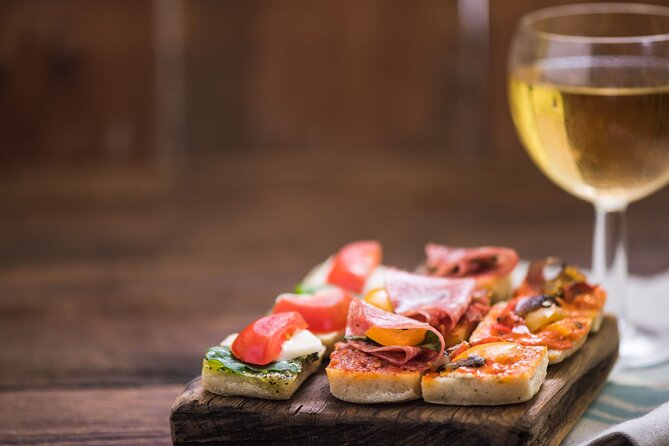 Madrid Tapas and Mysteries Walking Tour with Private Option - Three Tapas Bars: What You’ll Actually Eat and Drink
