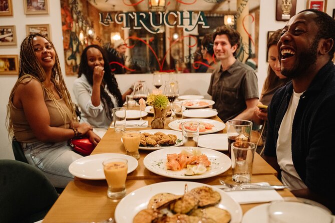 Madrid Tapas & Taverns Small Group Food & History Tour - Stop 2: El Escarpín and the hands-on Asturian cider pour