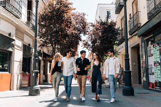Madrid Tapas & Wine Tour with Rooftop Views and Local Guide - Stop 4: Barrio de las Letras, Santa Ana, and shrimp with garlic
