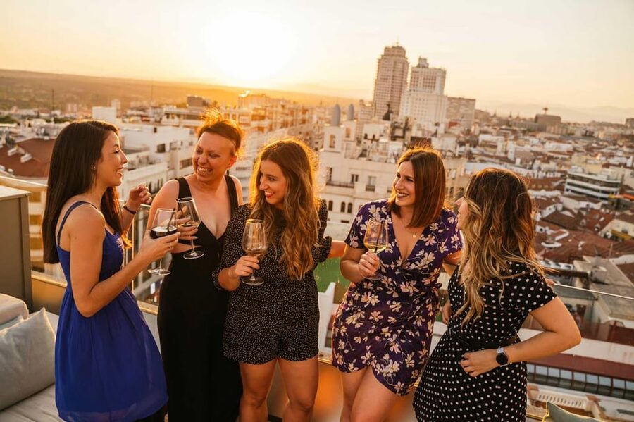 Madrid: Tapas & Wine Tour with Visit to a Rooftop - Plaza Mayor: the icon stop that doesn’t kill the mood
