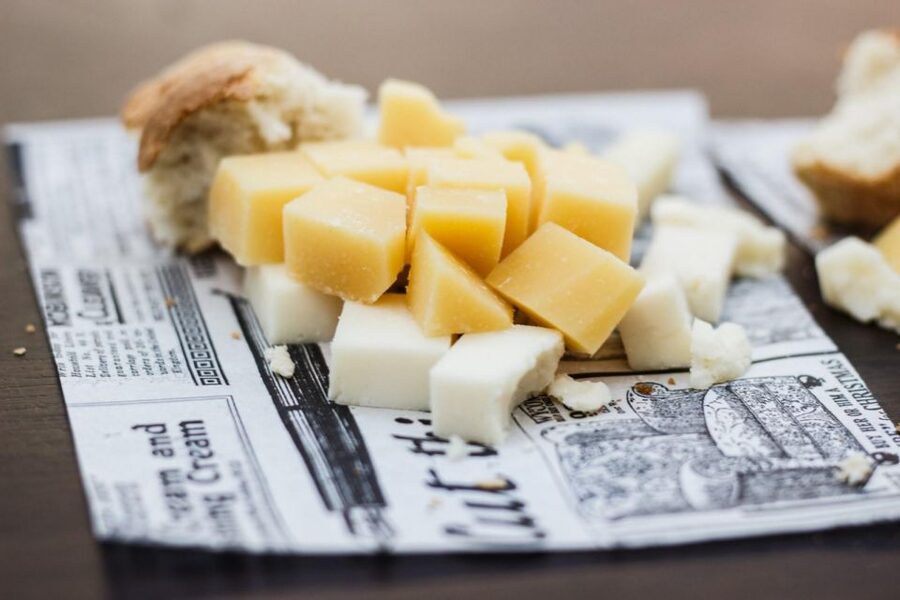 Madrid: The Authentic Morning Food Tour! - Five stops, three ways to enjoy: how the guide turns food into understanding