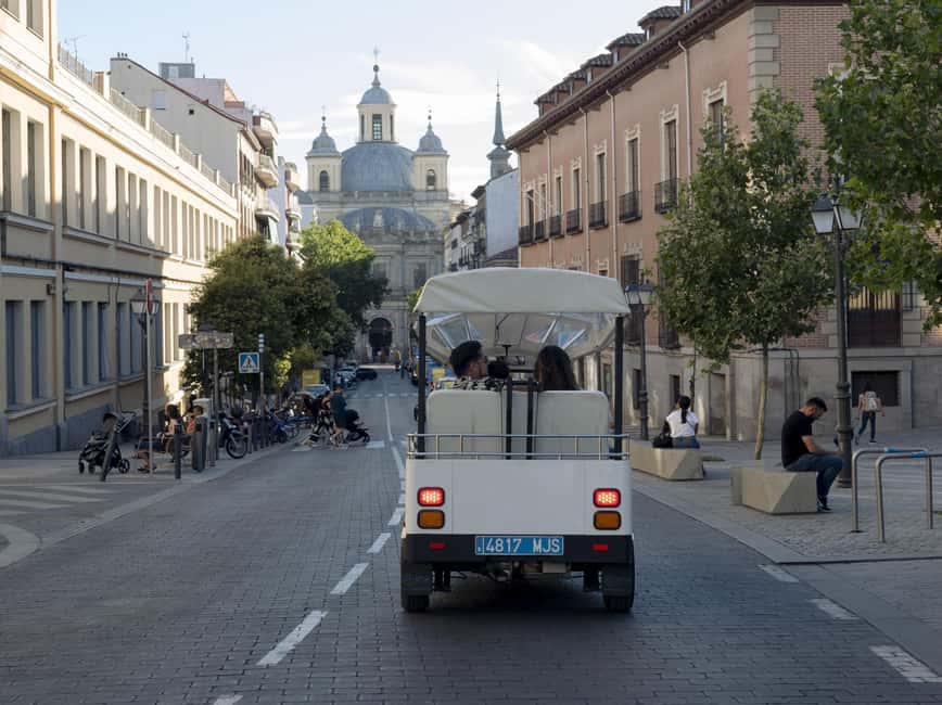 "Madrid: The Panoramic Vistas Tour" - Comfort, safety, and the electric tuktuk ride on tight streets