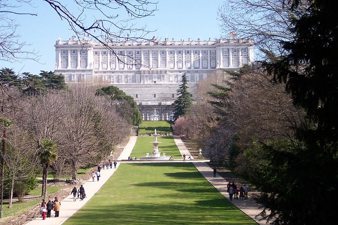 Madrid: The Spanish Inquisition Walking Tour - Plaza Mayor: where public terror played out in the open