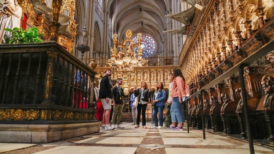Madrid: Toledo and Segovia Tour with Alcazar and Cathedral - Alcázar of Segovia: Medieval Castle Meets Pop-Culture Legend