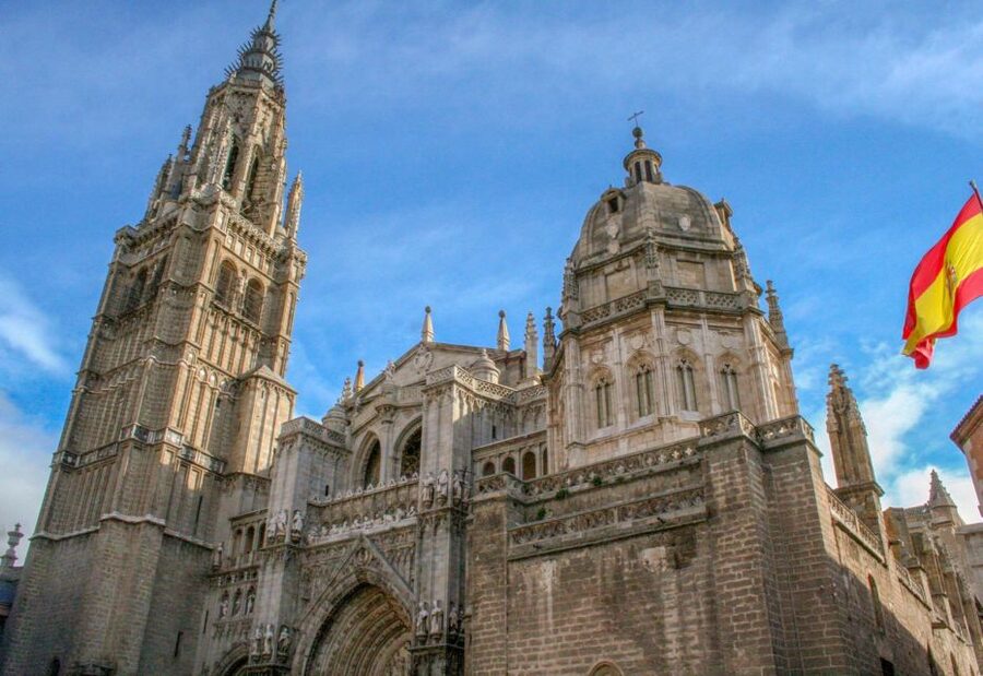 Madrid: Toledo Day Trip with Winery Visit and Wine Tasting - El puente de San Martín and Tagus river viewpoints