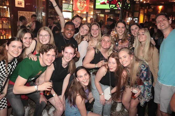 Madrid: Top Pub Crawl Madrid & Party - Madrid at 10:15 pm: what this bar crawl gets you fast