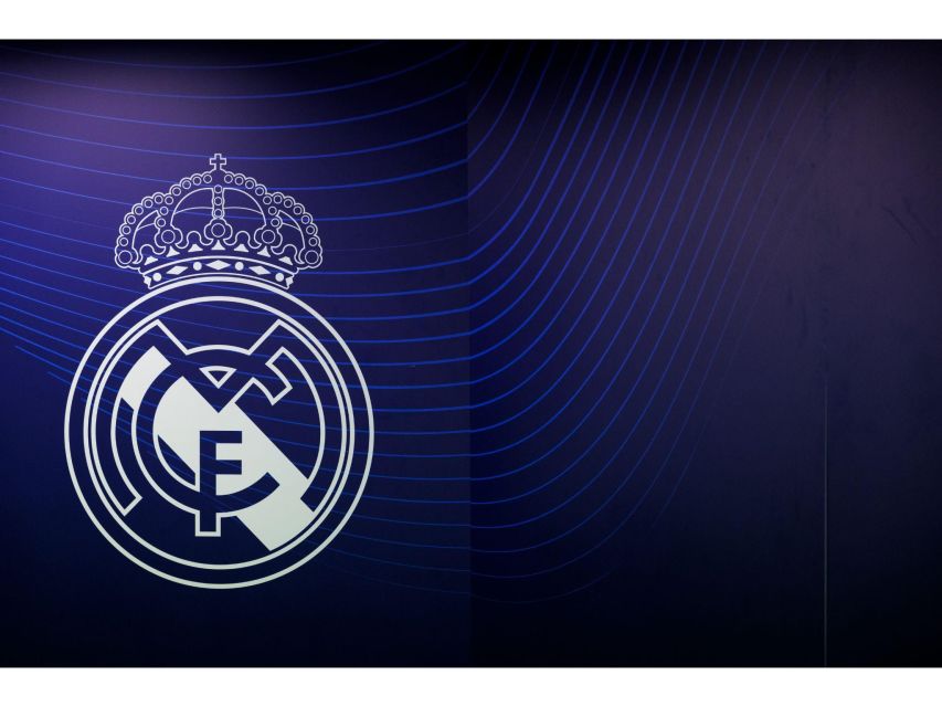 Madrid: Tour Bernabéu Entry Ticket - The first wow moment: panoramic views from the stands