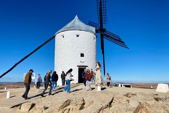 Madrid Tour Consuegra Mills of Quixote de la Mancha and Castle - Key highlights from Madrid to Consuegra