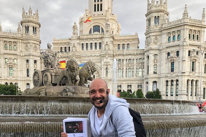 Madrid Walking Tour from Puerta del Sol to Retiro Park - Círculo de Bellas Artes and Banco de España: Views Plus a Story With Teeth
