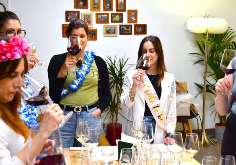 Madrid: Wine Tasting Experience with 4 Spanish Wines - What you eat: tapa and aperitif with the wine flight