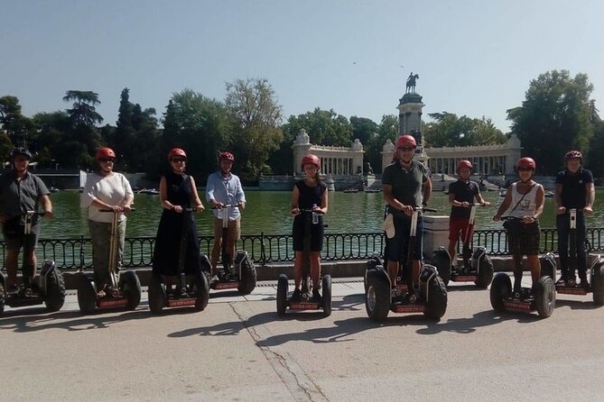 Magical and Iconic Retiro Park Segway Tour in Madrid - Puerta de Felipe IV and the “wow” factor of Madrid’s park architecture