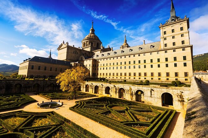Magnificent El Escorial and Unique Segovia - Private guiding: what you can expect from Georgi