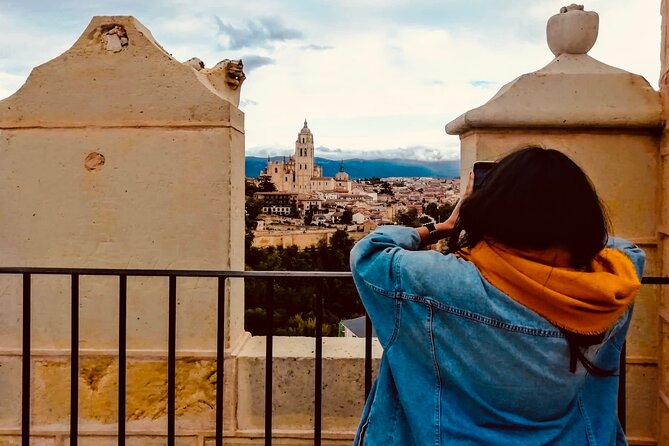 Medieval Small Group Segovia and Toledo Trip from Madrid - Cathedral of Segovia: Gothic Details You’ll Actually Understand