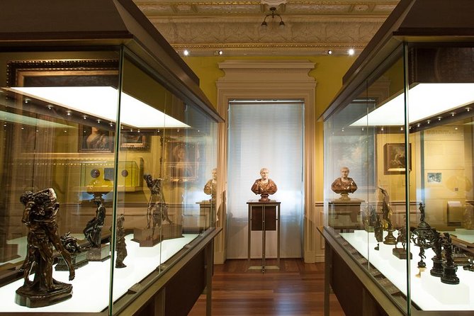 Museo Lazaro Galdiano Admission Ticket in Madrid - Getting Around Inside: Comfort, Layout, and the Lift for Stairs-Free Browsing