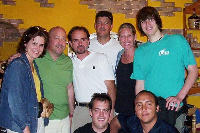 Old Madrid Tapas and Fine Wine Small Group Tour - La Latina after dark: where the tastings actually fit