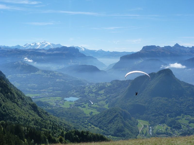 Paragliding Tandem Flight from Madrid - The 3-hour tandem paragliding day near Madrid (what you actually do)