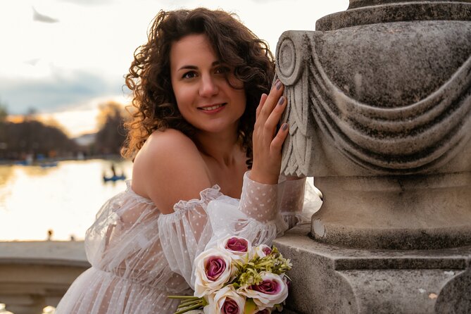Photoshoot in Madrid - Stop 3: Catedral de Sta Maria la Real de la Almudena for storytelling photos