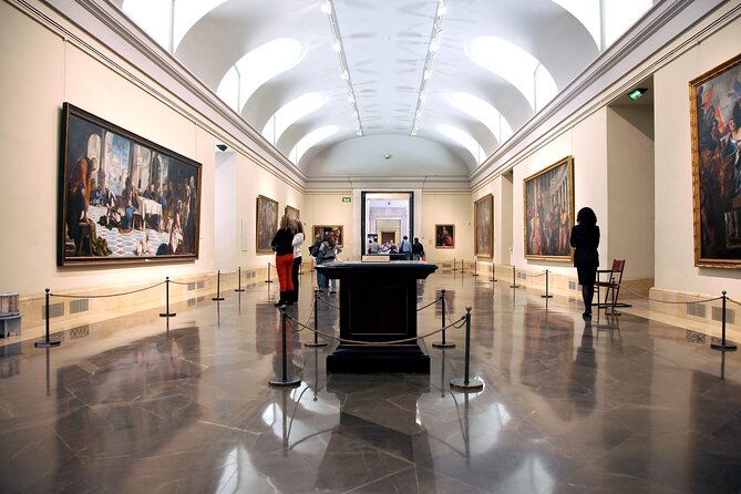 Prado Museum and Royal Palace Private Tour in Madrid - Start at Plaza de Oriente, not on the far edge of town