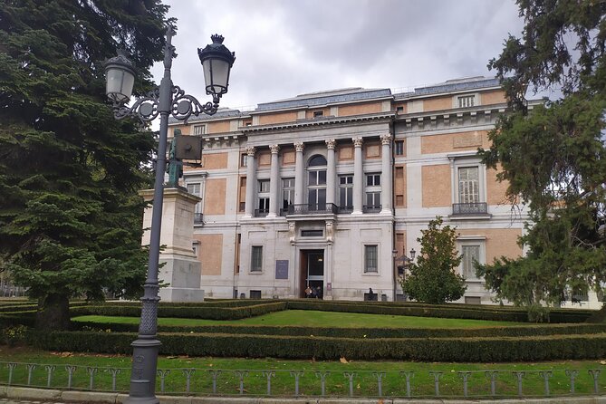 Prado Museum Private Tour in Madrid - Price and logistics: who should book this and who might skip it