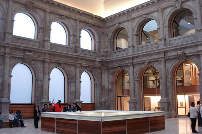 Prado Museum Private Tour with Skip-The-line & on Foot Pick-Up - Inside the Prado: how your art historian guides the route