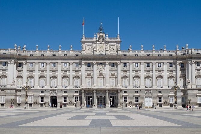 Prado Museum & Royal Palace: Madrid Guided Tour in English - Meeting at Plaza de España, then catching the old-town rhythm