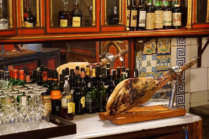 Prado Museum Tour & Lunch at the Oldest Restaurant in the World - Dietary needs, alcohol, and who this tour fits best