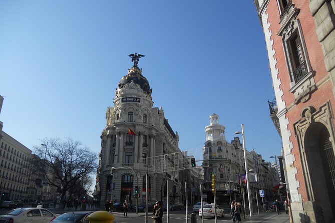 Private 3-Hour Group Tour in Madrid - Puerta del Sol, Plaza Mayor, and Plaza de la Paja: Three squares, three moods