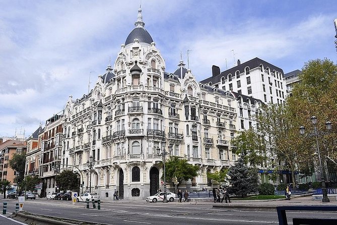 Private 8-hour City Tour of Madrid with driver,guide with pick up - Puerta de Alcalá, Gran Vía, and the city’s wide views