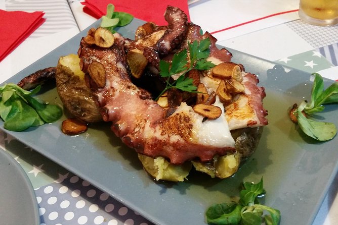 Private Food, Tapas & Wine Tour of Madrid with Customizable Menu All Included - Price and value: what $679.32 really covers
