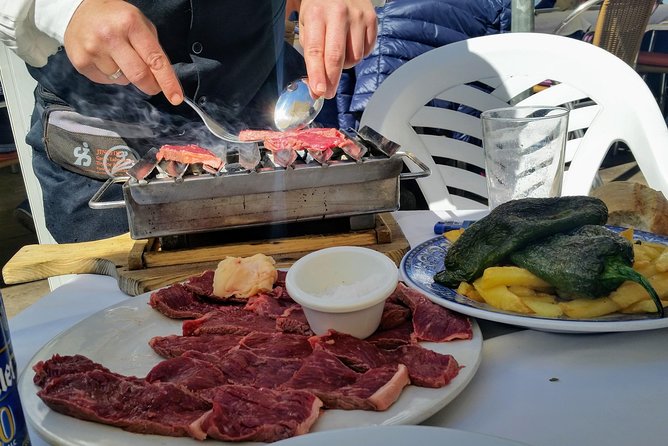 Private Food, Tapas & Wine Tour of Madrid with Customizable Menu All Included - Meeting up and getting around without a car