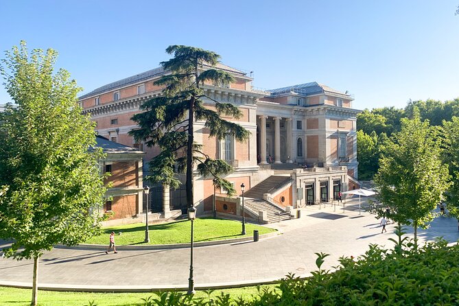 Private Guided Tour of the Prado Museum in Madrid with fast entrances and pick up at the hotel. - Where you begin inside the Prado (and how your guide prevents gallery chaos)
