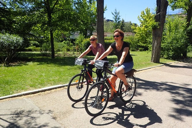 Private Madrid City Tour | Regular Bike/E-Bike | Groups from 32€ - Key things to know before you pedal