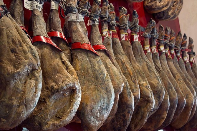 Private: Madrid Historic Centre Food Tour with 10+ Authentic - Why a 7:00 pm food tour is a smart Madrid move