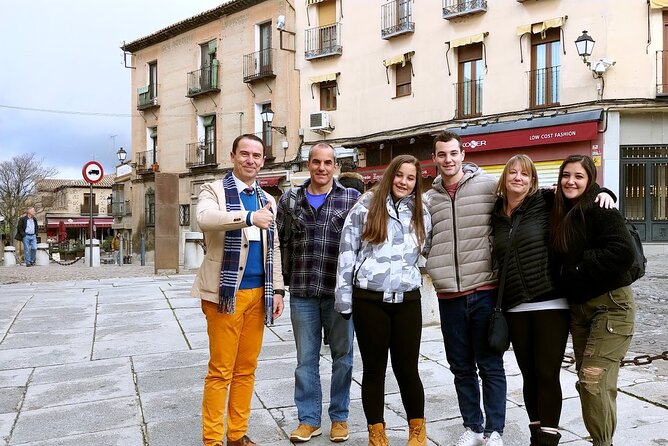 Private Night Tour on Foot through the Historic Center of Toledo - Baños judíos del Ángel: the 11th-century Islamic archaeology stop