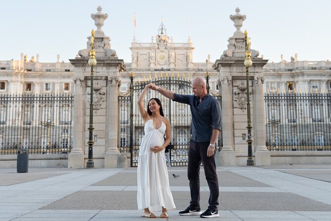 Private Photo Session Tour for Couples in Madrid - Where the shoot starts: Puerta del Sol meeting point to Plaza Mayor photos
