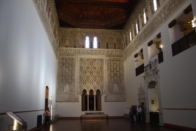 Private Shalom Jewish Tour of Toledo. Pickup option in Madrid - Casa del Judío: the House That Makes History Feel Like a Home