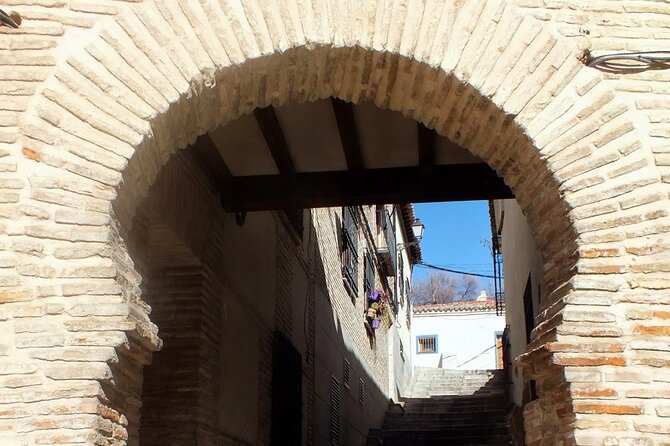 Private Shalom Jewish Tour of Toledo. Pickup option in Madrid - Monasterio de San Juan de los Reyes: Gothic Power With a Royal Story