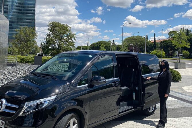 Private Shuttle Transfer from City Centre to Airport - Key things that make this shuttle worth your attention