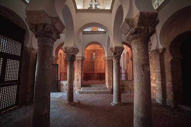 Private: Toledo Monumental Tour - Santa María la Blanca (Synagogue of Saint Mary the White): beauty and coexistence