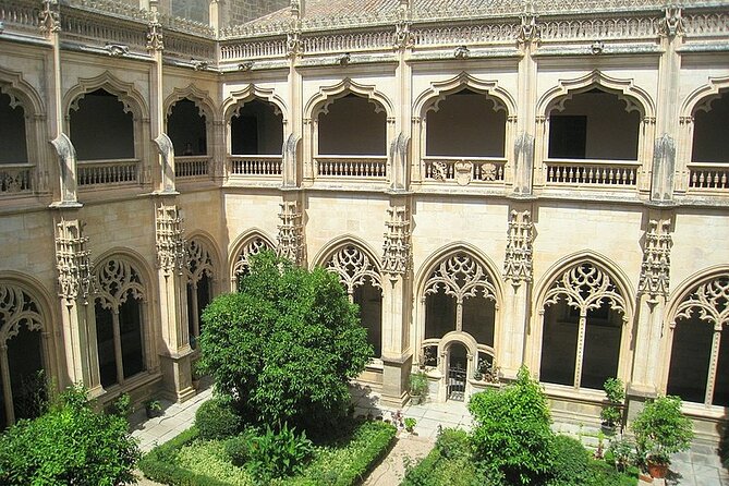 Private: Toledo Monumental Tour - Inside the Alcázar: fortress story plus the National Army Museum