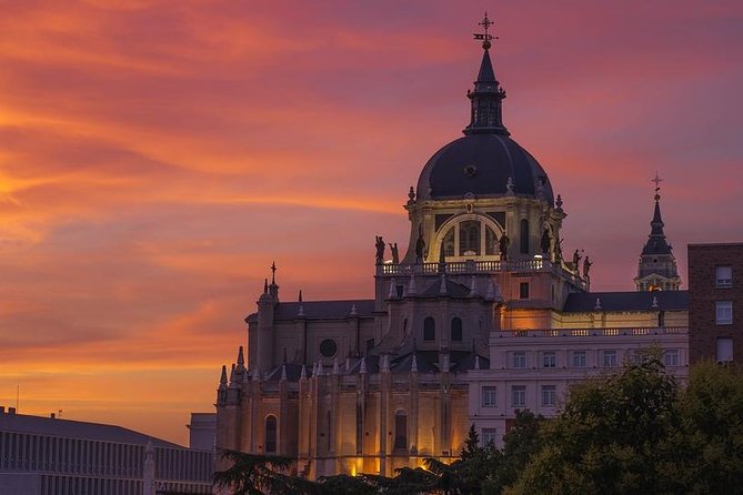 Private Tour: Madrid City Tour - Salamanca and Las Ventas: architecture you can spot fast